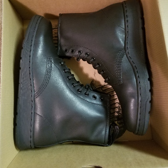 newton bts leather boot